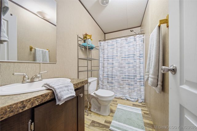 15975 S 187th West Avenue, Kellyville, OK 74039