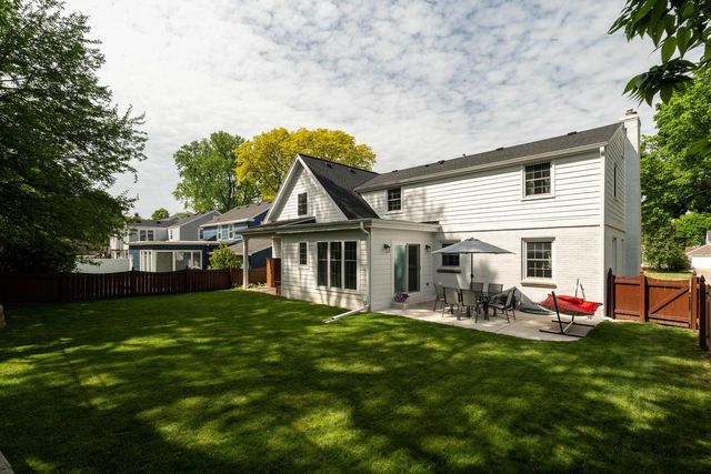 2550 N 93rd STREET, Wauwatosa, WI 53226