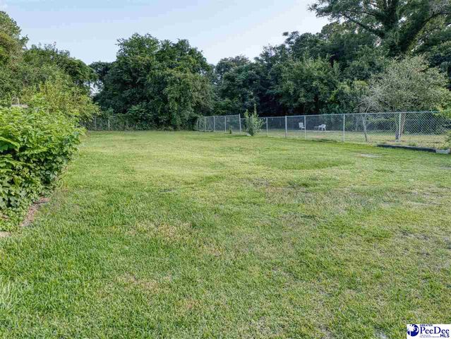 802 1/2 Sumter St, Florence, SC 29501