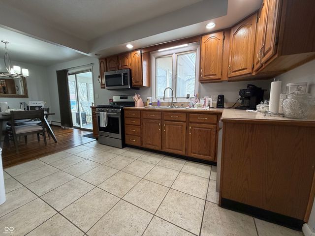 14523 Sowers Drive, Fishers, IN 46038