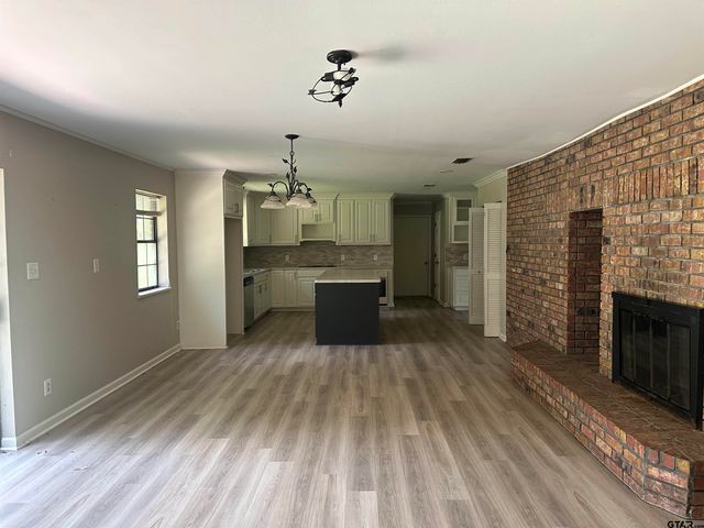 141 Meador Rd, Kilgore, TX 75662