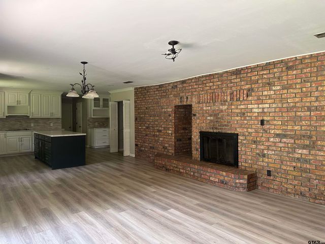 141 Meador Rd, Kilgore, TX 75662