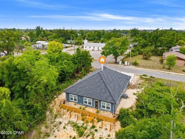 1344 N Palo Alto Avenue, Panama City, FL 32401