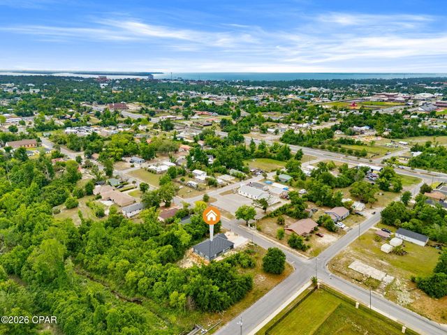 1344 N Palo Alto Avenue, Panama City, FL 32401