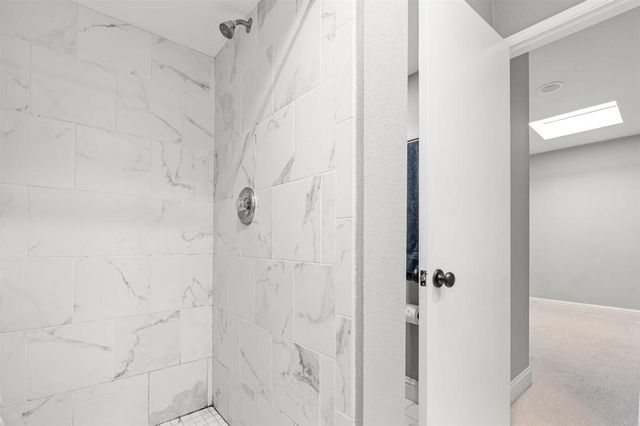 2537 Navarra Drive 9-B, Carlsbad, CA 92009