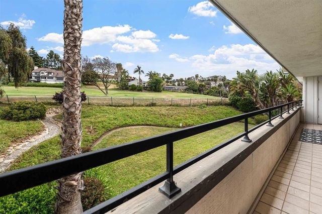 2537 Navarra Drive 9-B, Carlsbad, CA 92009