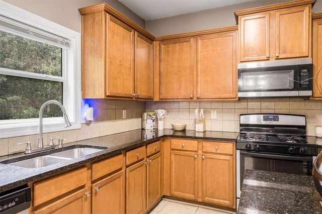 5545 Big Boat Drive, South Fulton, GA 30331