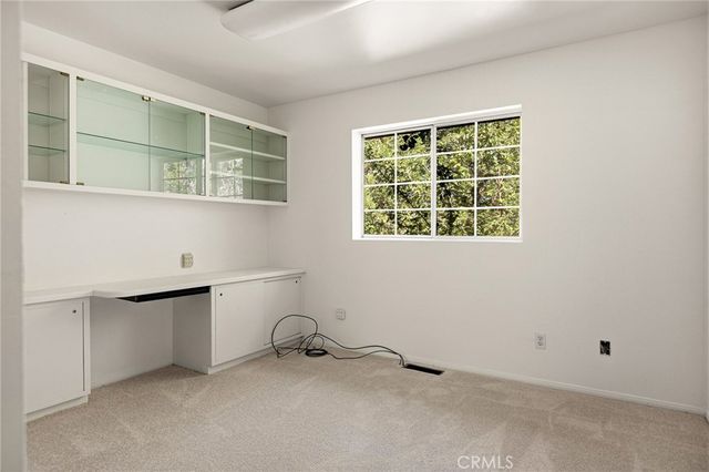 30930 Glen Oak, Running Springs, CA 92382