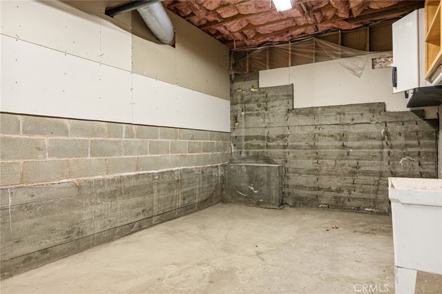 30930 Glen Oak, Running Springs, CA 92382