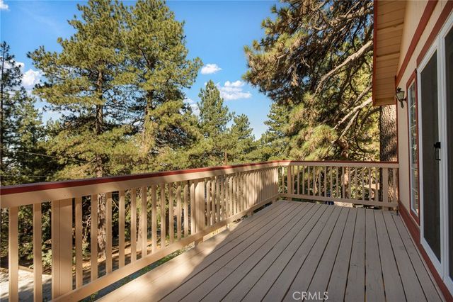 30930 Glen Oak, Running Springs, CA 92382