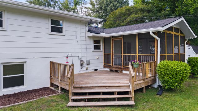 2414 Standifer Gap Road, Chattanooga, TN 37421