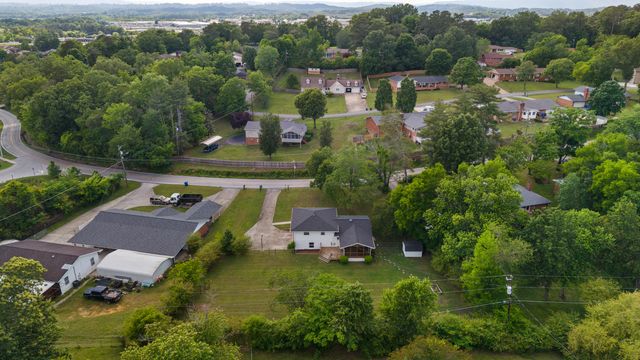 2414 Standifer Gap Road, Chattanooga, TN 37421