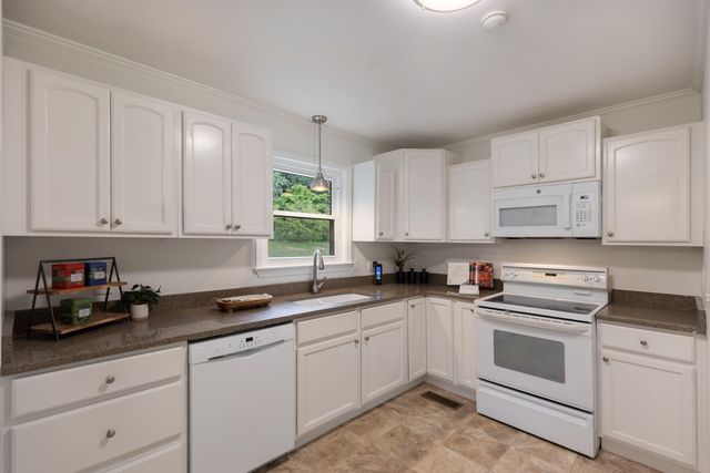 2414 Standifer Gap Road, Chattanooga, TN 37421