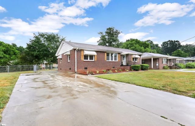 110 Knox Street, Greenville, SC 29605