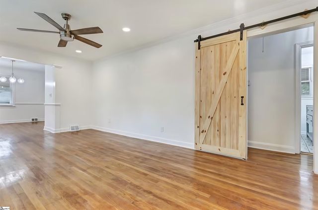 110 Knox Street, Greenville, SC 29605