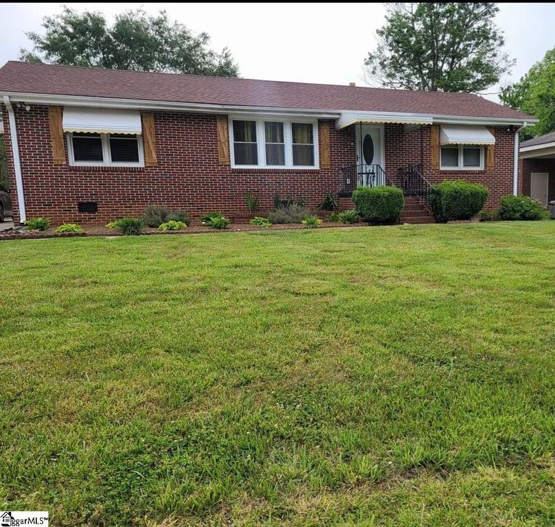 110 Knox Street, Greenville, SC 29605