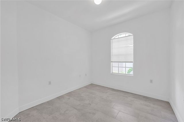 365 Stella Maris DR N 2901, Naples, FL 34114