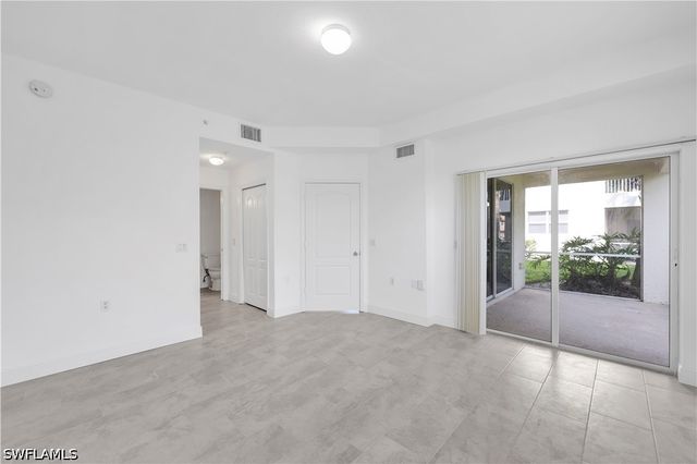 365 Stella Maris DR N 2901, Naples, FL 34114