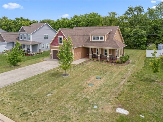 640 Laurel Ln, Murfreesboro, TN 37127