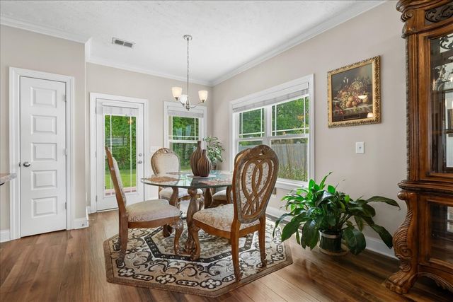 640 Laurel Ln, Murfreesboro, TN 37127