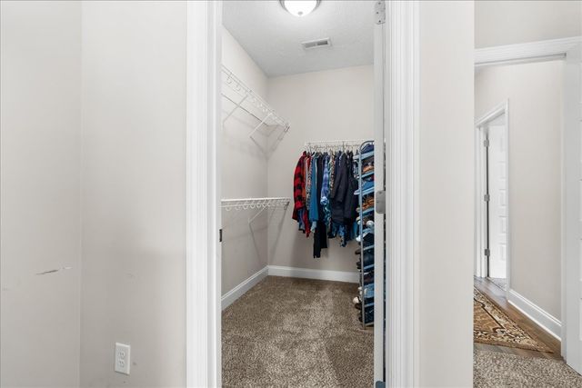 640 Laurel Ln, Murfreesboro, TN 37127