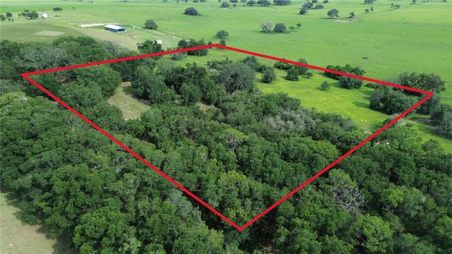28430 ROBERTS DRIVE, Brooksville, FL 34602