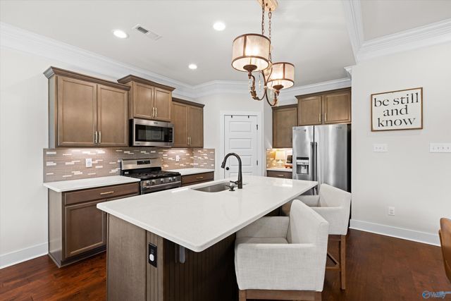 523 Wickerberry Way, Athens, AL 35611