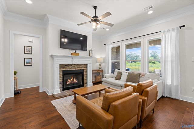 523 Wickerberry Way, Athens, AL 35611