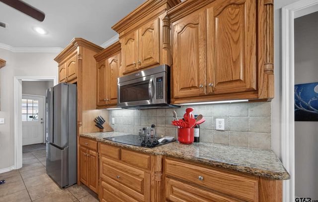 332 Highlander Heights, Hideaway, TX 75771