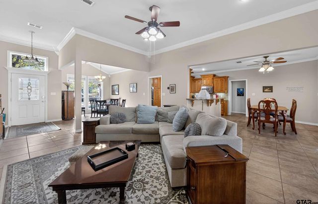 332 Highlander Heights, Hideaway, TX 75771