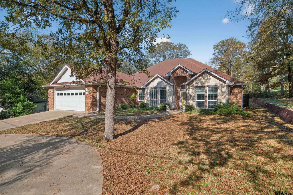 332 Highlander Heights, Hideaway, TX 75771
