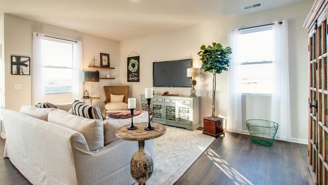 1009 Linn Cove Ct, Gallatin, TN 37066