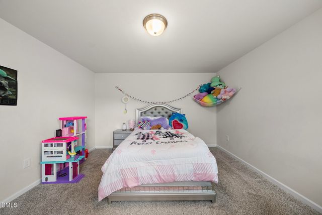 160 White Ash Drive, Clayton, NC 27527