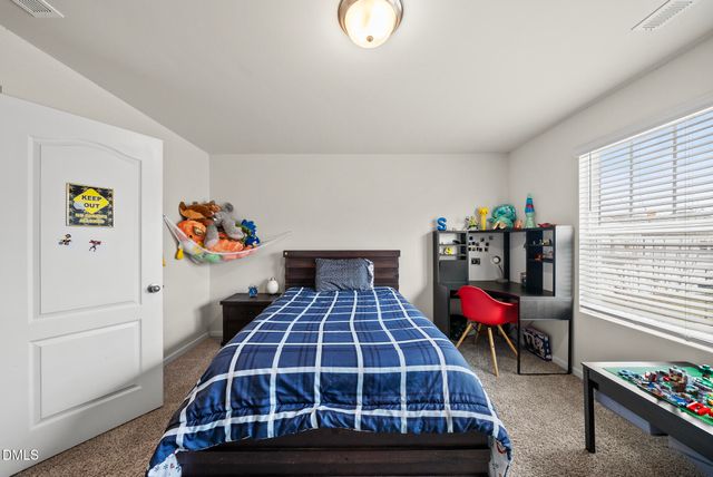 160 White Ash Drive, Clayton, NC 27527