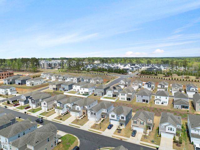 160 White Ash Drive, Clayton, NC 27527