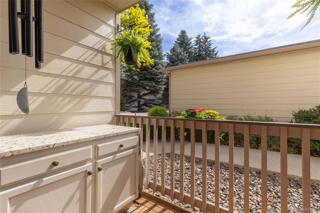5415 S Dover Street 102, Littleton, CO 80123
