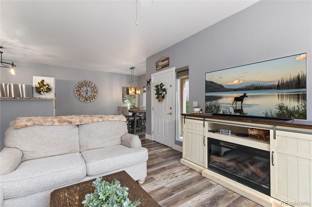 5415 S Dover Street 102, Littleton, CO 80123