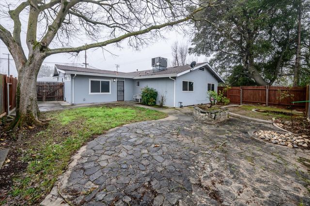 6701 Kittery Ave, Citrus Heights, CA 95621