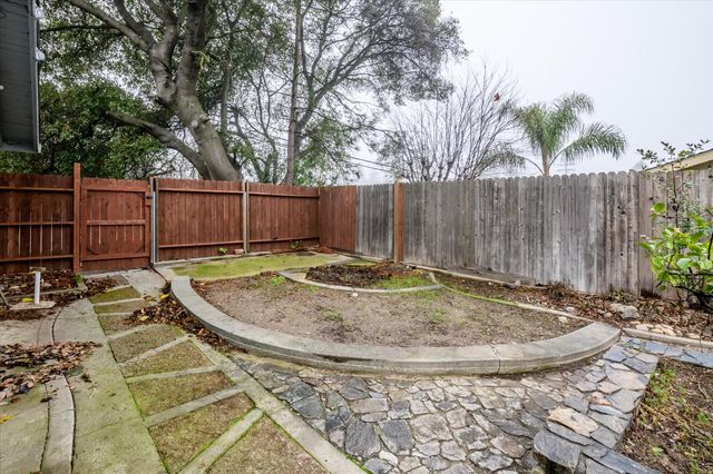 6701 Kittery Ave, Citrus Heights, CA 95621