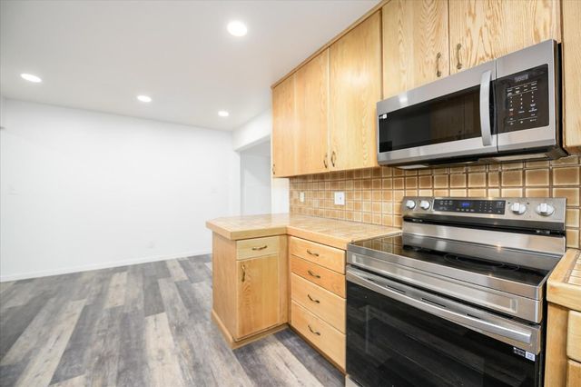 6701 Kittery Ave, Citrus Heights, CA 95621