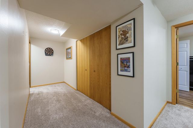 9067 75th Street S, Cottage Grove, MN 55016