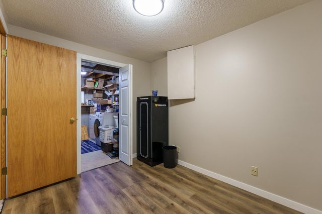 9067 75th Street S, Cottage Grove, MN 55016