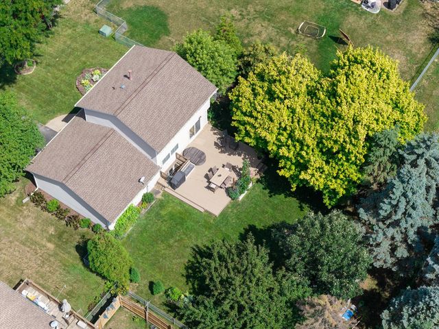 9067 75th Street S, Cottage Grove, MN 55016