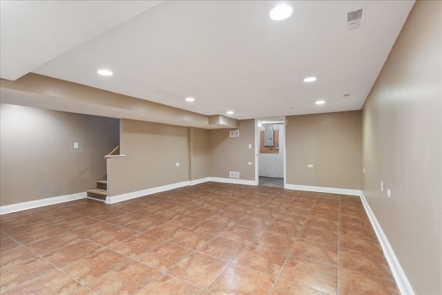 8053 S Stewart Street B, Chicago, IL 60620