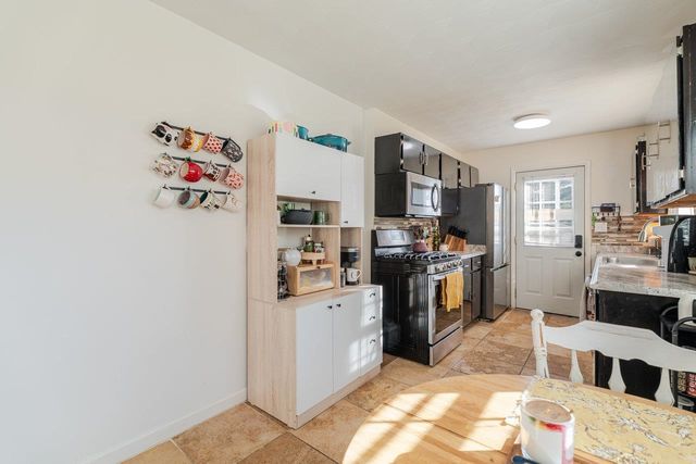 316 THOMAS ST, Staunton, VA 24401