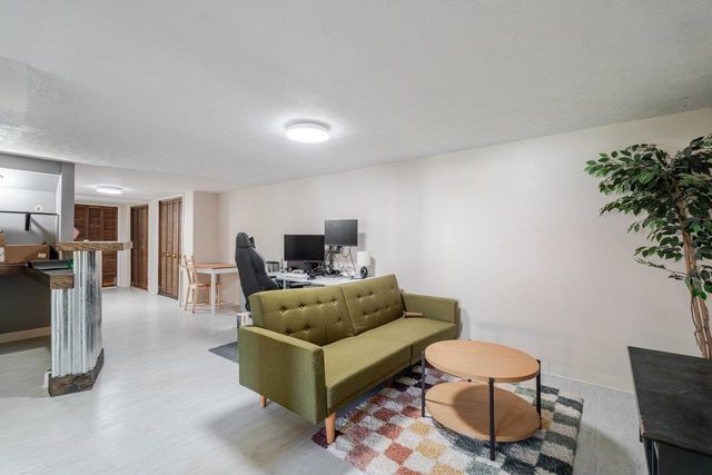 316 THOMAS ST, Staunton, VA 24401