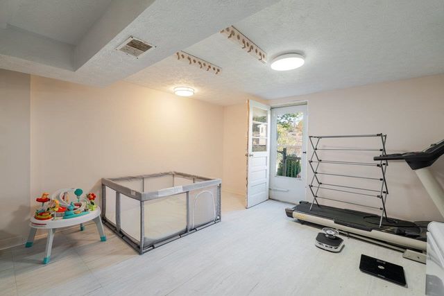 316 THOMAS ST, Staunton, VA 24401