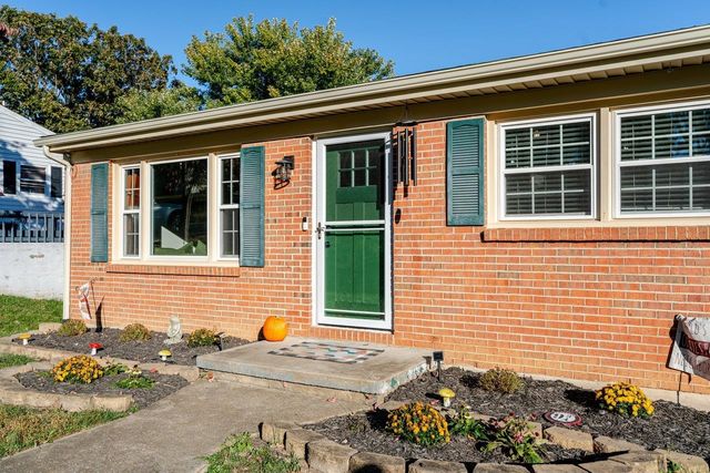 316 THOMAS ST, Staunton, VA 24401