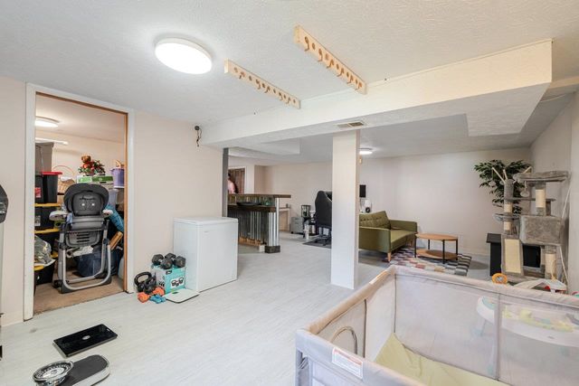 316 THOMAS ST, Staunton, VA 24401