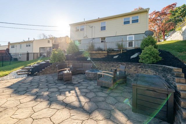 316 THOMAS ST, Staunton, VA 24401